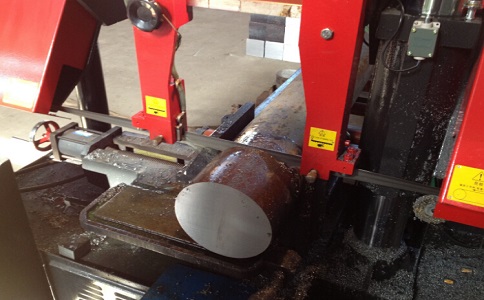 柳城卧式带锯床加工时出现明显振荡如何排查？